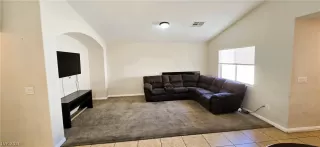 Photo #3: 2754847 Listing 