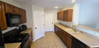 Photo #5: 2754847 Listing 