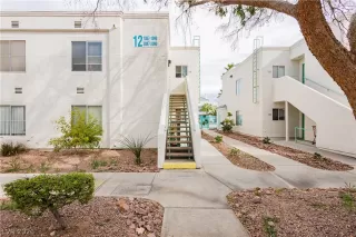 More Details about MLS # 2754926 : 7100 PIRATES COVE ROAD 2090