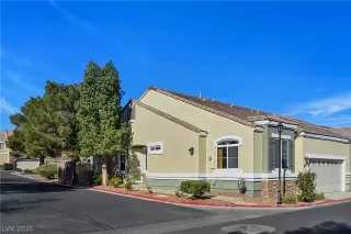 Photo #1: 2754932 Listing 