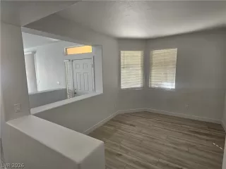 Photo #3: 2754945 Listing 