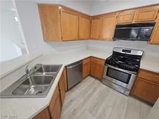 Photo #4: 2754945 Listing 