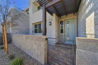 Photo #1: 2754974 Listing 