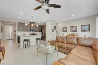 Photo #1: 2754981 Listing 