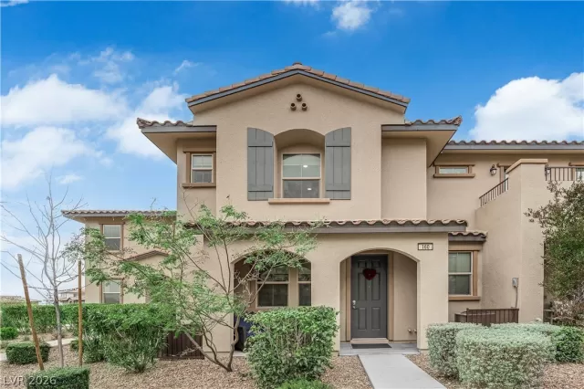 MLS: 2754987 Condo For Sale