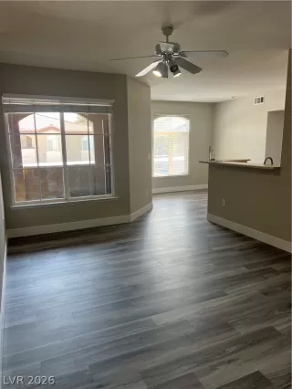 Photo #5: 2755010 Listing 