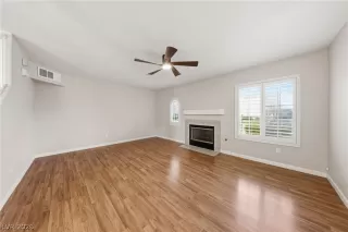 Photo #4: 2755031 Listing 