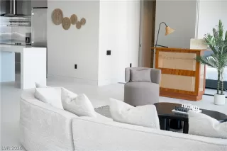 Photo #6: 2755055 Listing 