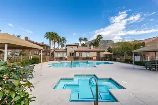 Photo #1: 2755071 Listing