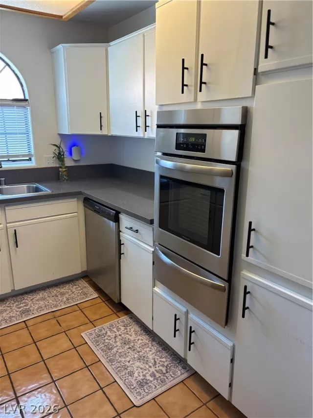 MLS: 2755098 Condo For Sale