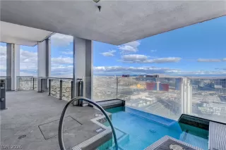 Photo #1: 2755114 Listing 