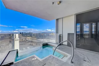 Photo #2: 2755114 Listing 