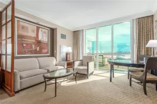 Photo #4: 2755132 Listing 