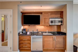 Photo #4: 2755245 Listing 