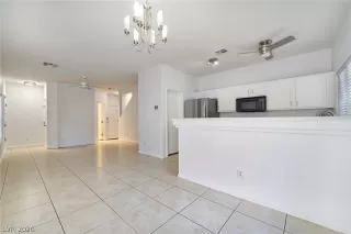 Photo #3: 2755247 Listing 