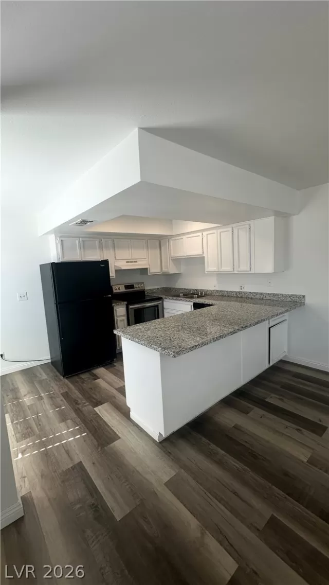 MLS: 2755274 Condo For Sale