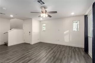 Photo #3: 2755295 Listing 