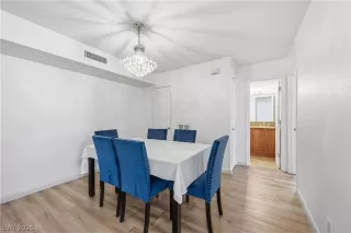 Photo #6: 2755343 Listing 