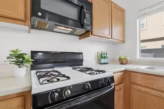 Photo #6: 2755359 Listing 