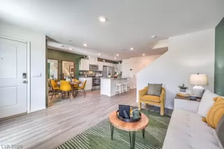 Photo #3: 2755363 Listing 