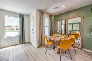 Photo #6: 2755370 Listing 