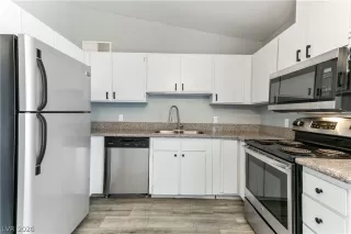 Photo #6: 2755378 Listing 