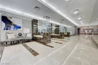 Photo #5: 2755389 Listing