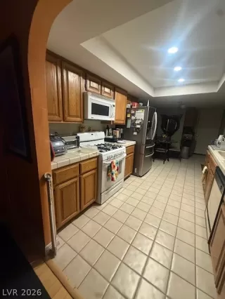 Photo #1: 2755411 Listing