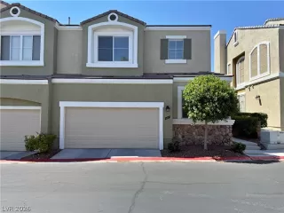 Photo #2: 2755438 Listing 