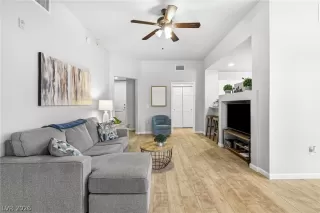 Photo #5: 2755502 Listing 