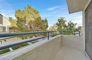 Photo #4: 2755531 Listing 