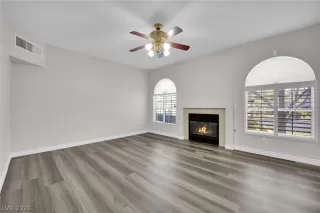 Photo #2: 2755532 Listing 