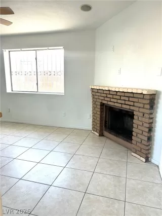 Photo #3: 2755576 Listing 