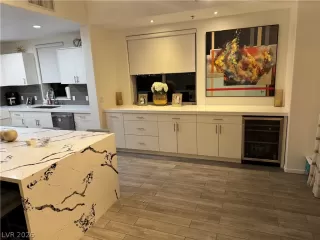 Photo #4: 2755638 Listing 