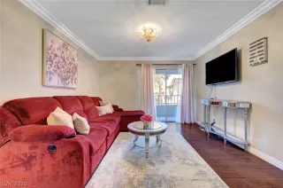 Photo #4: 2755647 Listing 