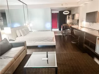 Photo #2: 2755672 Listing 