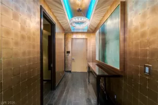 Photo #2: 2755716 Listing 