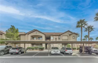 Photo #1: 2755733 Listing