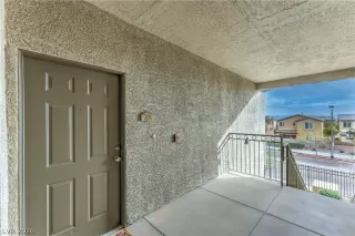 Photo #5: 2755733 Listing