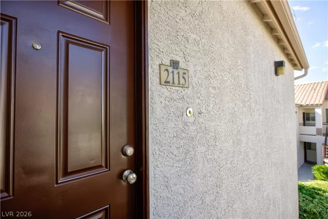 MLS: 2755737 Condo For Sale