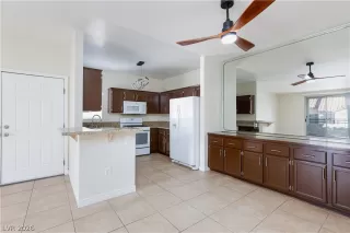 Photo #5: 2755737 Listing 