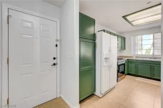 Photo #6: 2755778 Listing 