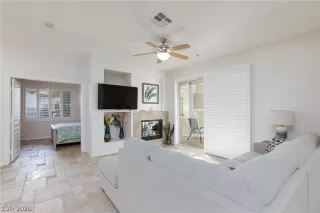 Photo #2: 2755784 Listing 