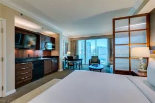 Photo #4: 2755812 Listing