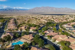 Photo #1: 2755853 Listing 