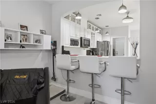 Photo #6: 2755853 Listing 