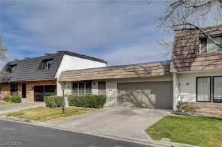 Photo #1: 2755859 Listing 