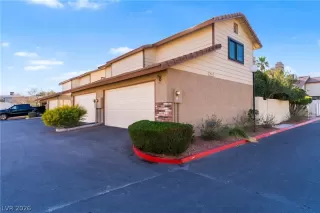 Primary Photo for MLS#: 2755887