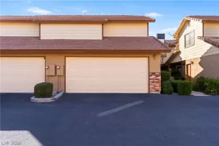 Photo #2: 2755887 Listing 