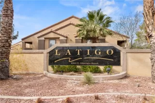 Photo #1: 2755889 Listing 